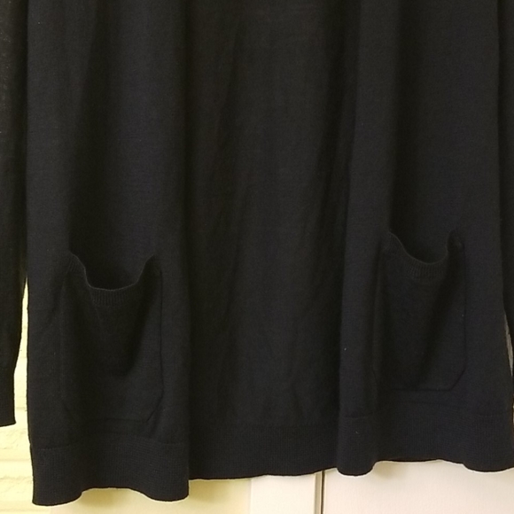 Ann Taylor petite cardigan - Picture 6 of 7